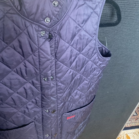 Barbour Boys, NWOT, Size 12/14, Quilted, Navy Vest - Picture 7 of 8